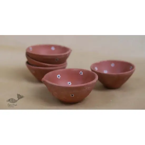 Maati Ka Kaam ● Diya -  Medium Diyas  { Set of Two } ● 13